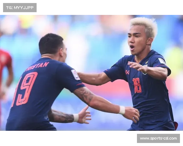 谢什科助攻姆伯莫梅开二度，助球队稳胜